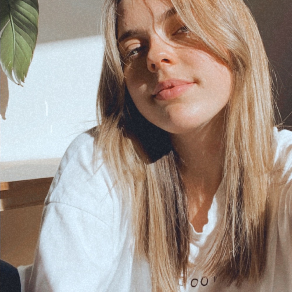 Meet your Posher, Amie